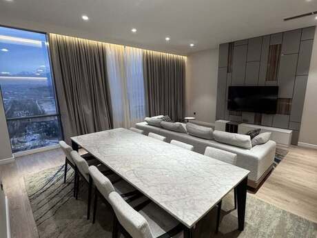 Hünər Park kompleksində 3 otaqlı yeni tikili mənzil kirayə verilir, 160 m², 3 100 AZN/ay, şəkil 2 / 12