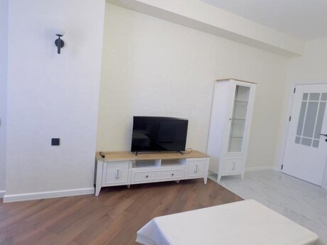 Nəsimidə 3 otaqlı yeni tikili mənzil kirayə verilir, 86 m², 1 100 AZN/ay, şəkil 2 / 8