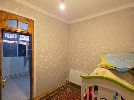 Qaraçuxurda 3 otaqlı köhnə tikili mənzil satılır, 60 m², 148 500 AZN, şəkil 5 / 8