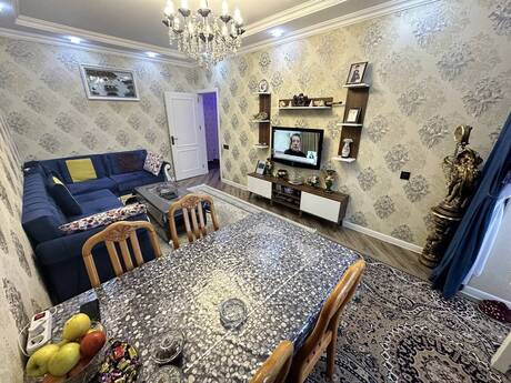 Yeni Günəşlidə 3 otaqlı köhnə tikili mənzil satılır, 68 m², 145 000 AZN, şəkil 4 / 12