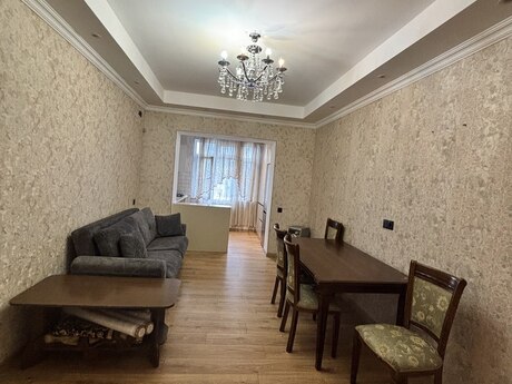 3 otaq · 65 m² · 3/5 mərtəbə, Neftçilər