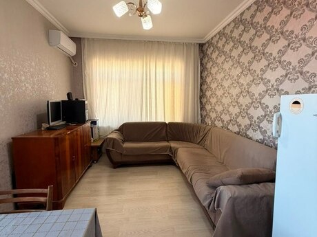 Elan №6565390 - Bakı, Xalqlar Dostluğu m., 2 otaqlı, 65 m², 8/9 mərtəbə