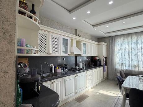 Nərimanovda 5 otaqlı yeni tikili mənzil satılır, 220 m², 590 000 AZN, şəkil 5 / 12