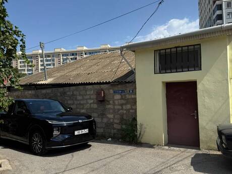 6-комнатный дом, 200 м², Azadlıq Prospekti, 370 000 AZN
