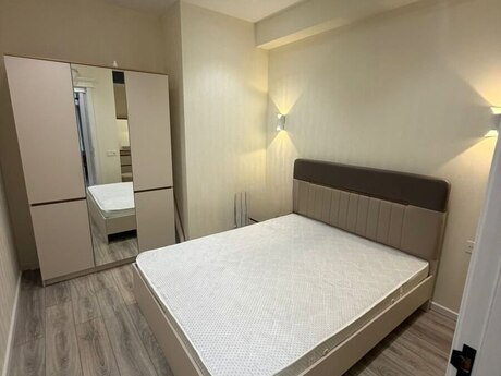 Zümrüd Residence kompleksində 3 otaqlı yeni tikili mənzil kirayə verilir, 110 m², 1 400 AZN/ay, şəkil 5 / 10