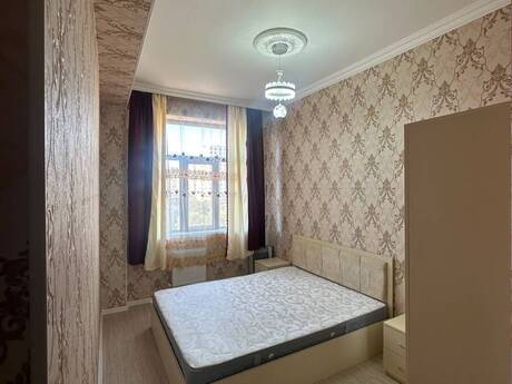 2 otaq · 70 m² · 6/18 mərtəbə, Memar Əcəmi