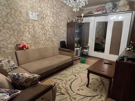 İnşaatçılarda 1 otaqlı köhnə tikili mənzil satılır, 35 m², 125 000 AZN, şəkil 2 / 6
