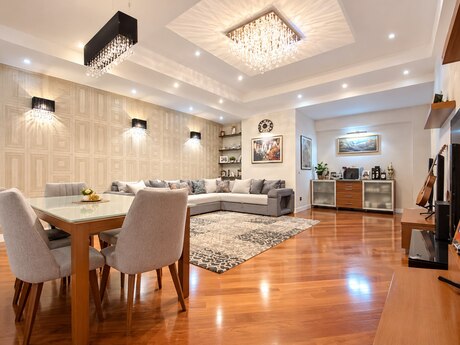 28 Mayda 3 otaqlı yeni tikili mənzil satılır, 160 m², 649 999 AZN, şəkil 3 / 12
