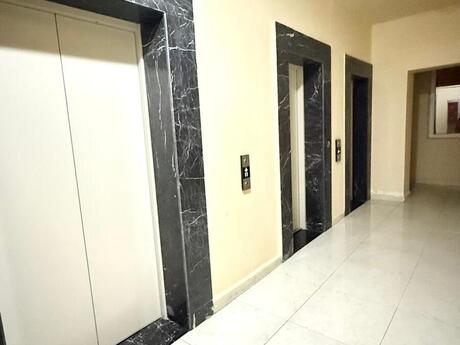 Olympus Nəsimi kompleksində 2 otaqlı yeni tikili mənzil satılır, 65 m², 290 000 AZN, şəkil 5 / 12