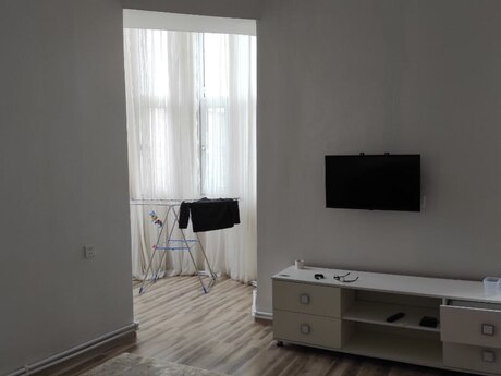 Nəsimidə 1 otaqlı köhnə tikili mənzil kirayə verilir, 39,5 m², 600 AZN/ay, şəkil 3 / 12