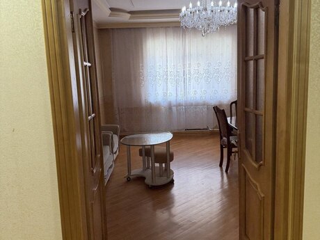 3 otaqlı mənzil, 170 m², Nəriman Nərimanov, 1 000 AZN