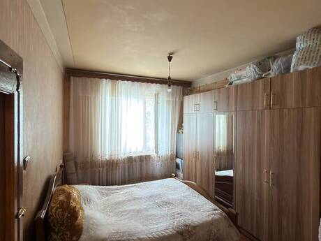 Əhmədlidə 3 otaqlı köhnə tikili mənzil satılır, 80 m², 208 000 AZN, şəkil 3 / 10