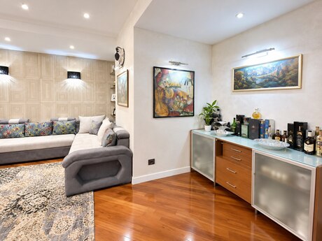 28 Mayda 3 otaqlı yeni tikili mənzil satılır, 160 m², 649 999 AZN, şəkil 4 / 12
