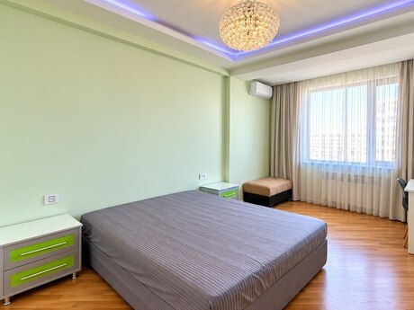 İnşaatçılarda 3 otaqlı yeni tikili mənzil satılır, 105 m², 310 000 AZN, şəkil 3 / 12