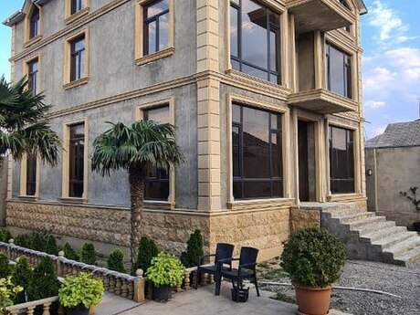 Elan №6565728 - Bakı, 6-cı mikrorayon q., 8 otaqlı, 650 m²