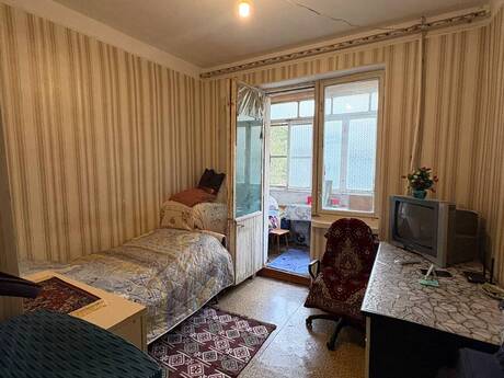 Yeni Günəşlidə 3 otaqlı köhnə tikili mənzil satılır, 75 m², 152 000 AZN, şəkil 5 / 12
