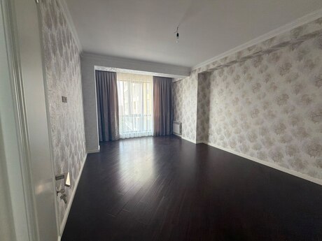 Продаётся 3-комнатная квартира в новостройке, Azadlıq Prospekti, 113 м², 378 000 AZN, фото 2 / 12