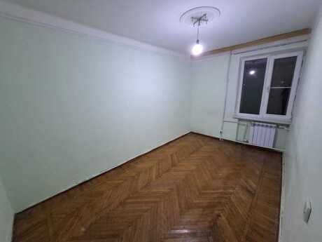 Memar Əcəmidə 3 otaqlı köhnə tikili mənzil satılır, 85 m², 175 000 AZN, şəkil 2 / 5