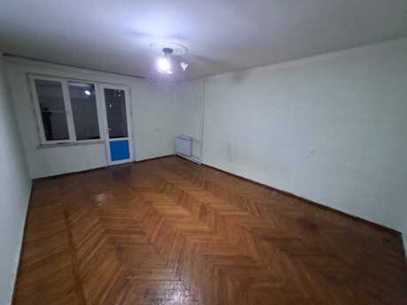 3 otaq · 85 m² · 5/9 mərtəbə, Memar Əcəmi