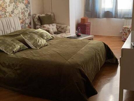 Сдаётся 3-комнатная квартира в новостройке, Nizami, 140 м², 1 499 AZN/мес, фото 3 / 5