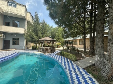 15-room house for sale in Xocəsən, 650 m², 630 000 AZN, photo 2 / 12