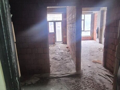 Ağ şəhərdə 2 otaqlı yeni tikili mənzil satılır, 50 m², 265 000 AZN, şəkil 2 / 5