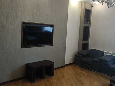 Gənclikdə 3 otaqlı yeni tikili mənzil kirayə verilir, 145 m², 1 300 AZN/ay, şəkil 2 / 12