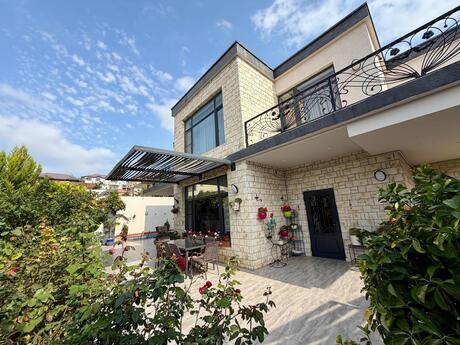 Badamdarda 6 otaqlı həyət evi satılır, 300 m², 915 000 AZN, şəkil 2 / 12