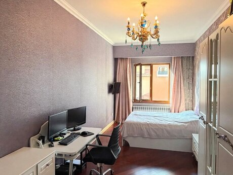 Gənclikdə 3 otaqlı yeni tikili mənzil kirayə verilir, 135 m², 2 999 AZN/ay, şəkil 5 / 12