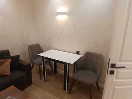 Nərimanovda 2 otaqlı köhnə tikili mənzil satılır, 35 m², 146 000 AZN, şəkil 3 / 12