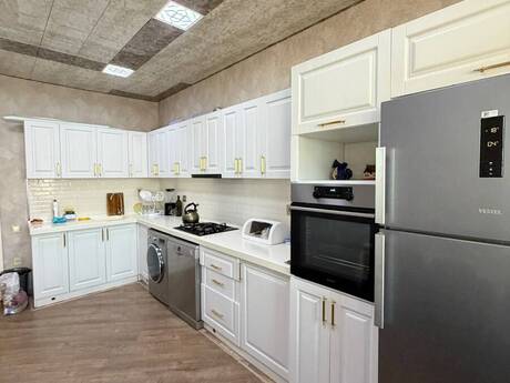 İnşaatçılarda 2 otaqlı yeni tikili mənzil kirayə verilir, 100 m², 700 AZN/ay, şəkil 5 / 9