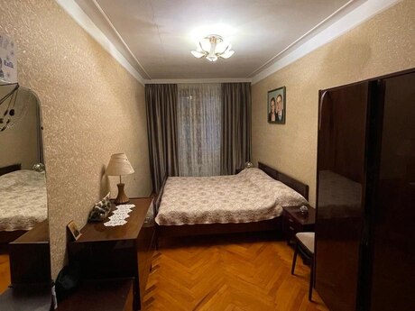 3-room old-build apartment for sale in Gənclik, 65 m², 235 000 AZN, photo 5 / 12