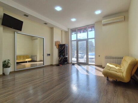 Объявление №6565987 - Баку, м. Халглар Достлугу, 140 м²