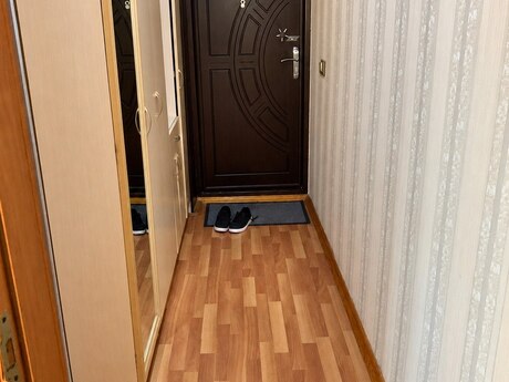 Xalqlar Dostluğunda 2 otaqlı köhnə tikili mənzil kirayə verilir, 50 m², 580 AZN/ay, şəkil 3 / 8