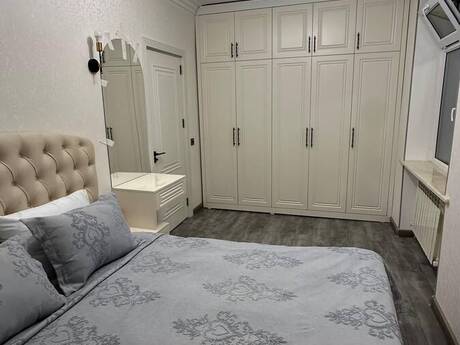 8-ci mikrorayonda 2 otaqlı köhnə tikili mənzil satılır, 50 m², 175 000 AZN, şəkil 4 / 12