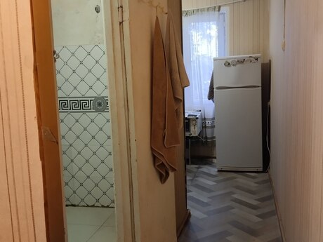 Neftçilərdə 1 otaqlı köhnə tikili mənzil satılır, 40 m², 114 000 AZN, şəkil 4 / 6