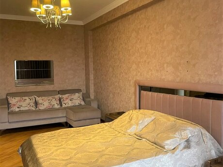 Nəriman Nərimanovda 3 otaqlı yeni tikili mənzil satılır, 95 m², 320 000 AZN, şəkil 2 / 12