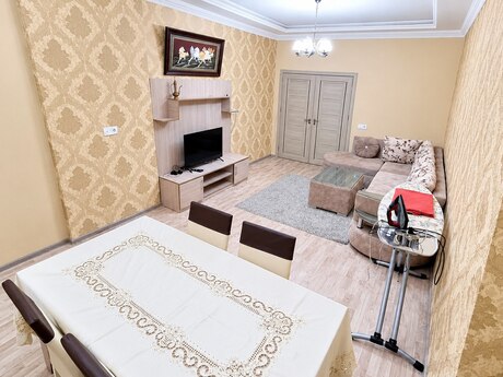 Şah İsmayıl Xətaidə 2 otaqlı yeni tikili mənzil kirayə verilir, 70 m², 1 000 AZN/ay, şəkil 3 / 12