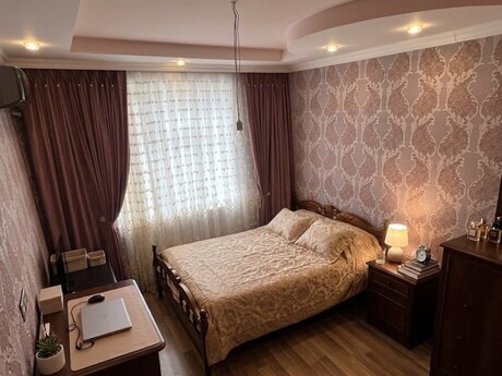 2-room old-build apartment for sale in Həzi Aslanov, 64,7 m², 127 000 AZN, photo 2 / 4
