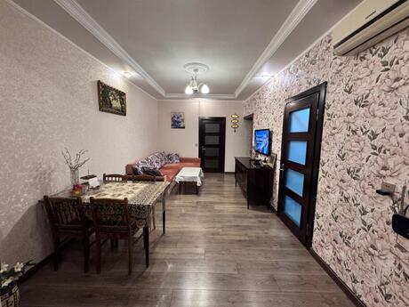 Продаётся 2-комнатная квартира в старом фонде, Azadlıq Prospekti, 55 м², 145 000 AZN, фото 3 / 12