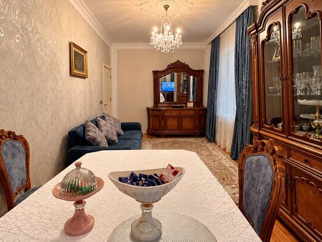 Продаётся 3-комнатная квартира в старом фонде, Nəsimi, 90 м², 239 000 AZN, фото 5 / 12