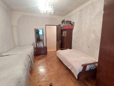 Продаётся 3-комнатная квартира в старом фонде, Şah İsmayıl Xətai, 145 м², 360 000 AZN, фото 4 / 12