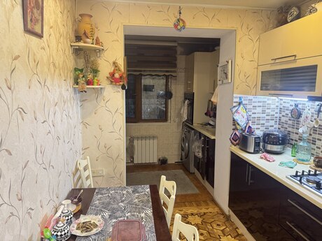 Продаётся 4-комнатная квартира в старом фонде, Şah İsmayıl Xətai, 100 м², 270 000 AZN, фото 5 / 12