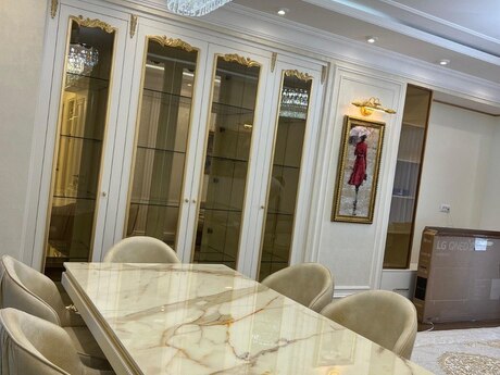8 Noyabrda 4 otaqlı yeni tikili mənzil kirayə verilir, 180 m², 2 800 AZN/ay, şəkil 3 / 12