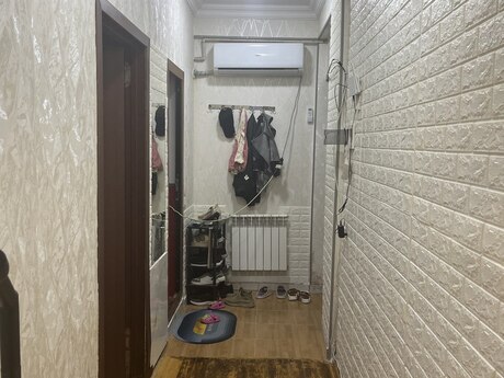 Zabratda 2 otaqlı köhnə tikili mənzil satılır, 54 m², 67 000 AZN, şəkil 2 / 12