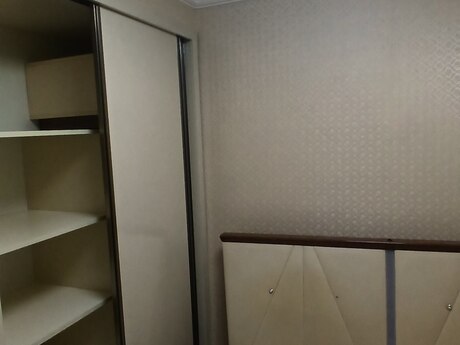Buzovnada 2 otaqlı köhnə tikili mənzil kirayə verilir, 40 m², 300 AZN/ay, şəkil 3 / 4