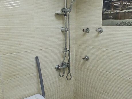 Buzovnada 2 otaqlı köhnə tikili mənzil kirayə verilir, 40 m², 300 AZN/ay, şəkil 4 / 4