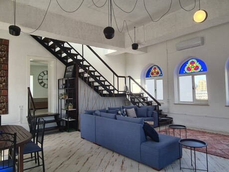 Sahildə 2 otaqlı köhnə tikili mənzil kirayə verilir, 100 m², 2 000 AZN/ay, şəkil 4 / 12