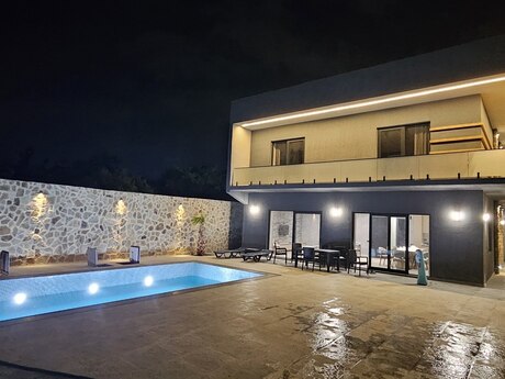 Сдаётся 5-комнатный дом, Novxanı, 240 м², 3 000 AZN/мес, фото 2 / 12