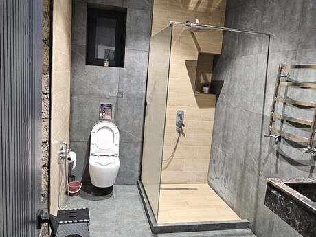 Сдаётся 5-комнатный дом, Novxanı, 240 м², 3 000 AZN/мес, фото 5 / 12